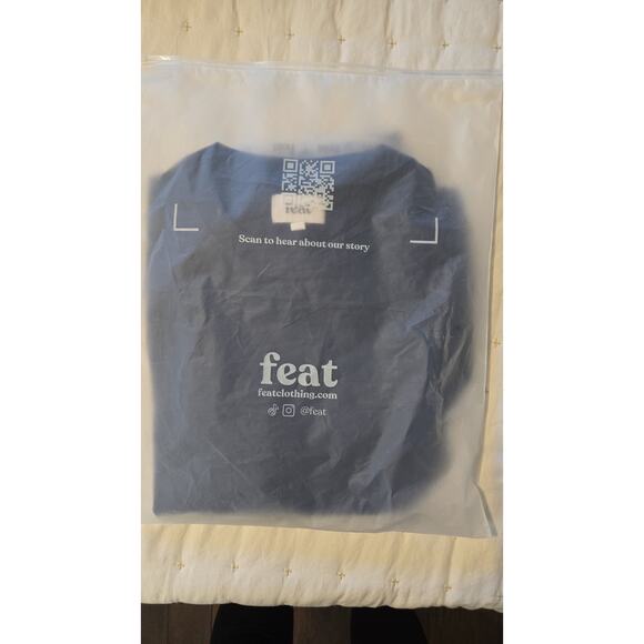 FEAT NAVY BLUE QUARTER ZIP -LG-Unisex -NWT #122 - Picture 6 of 6